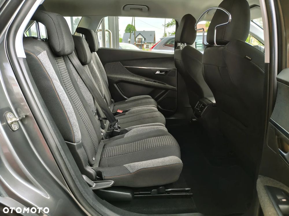 Peugeot 5008 BlueHDi 120 Allure - 40