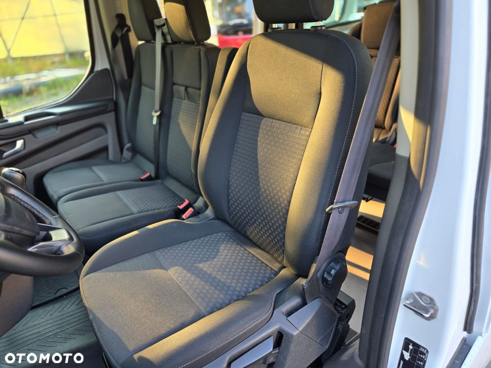 Ford Transit Custom - 38