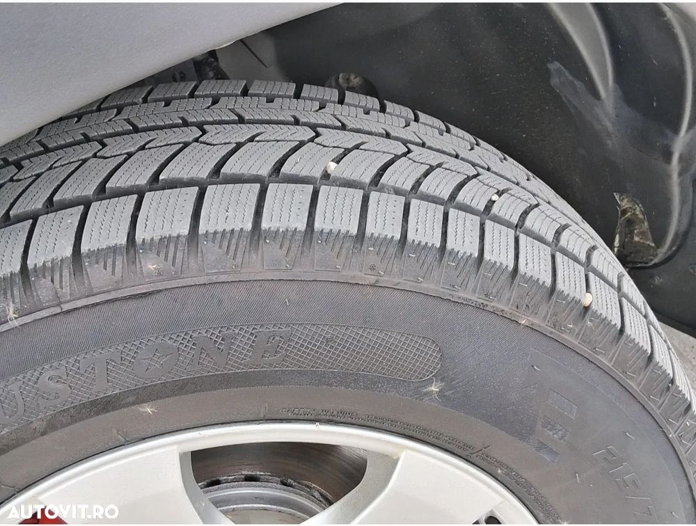 Dacia Duster dCi 110 FAP 4x4 Laureate - 10