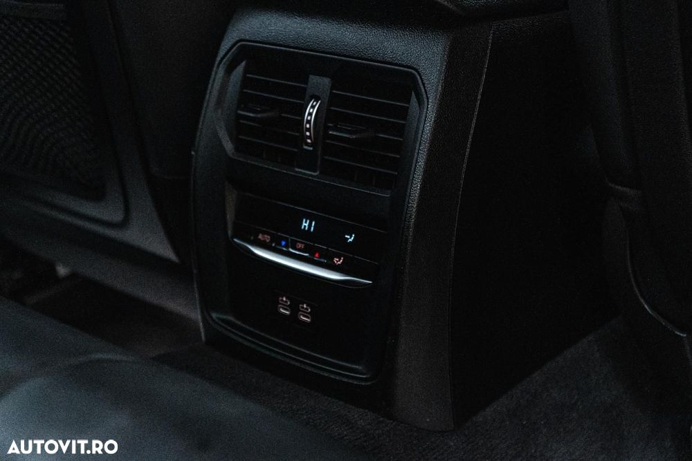 BMW Seria 3 320i Aut. Sport Line - 18