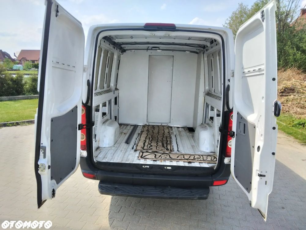Volkswagen Crafter - 13