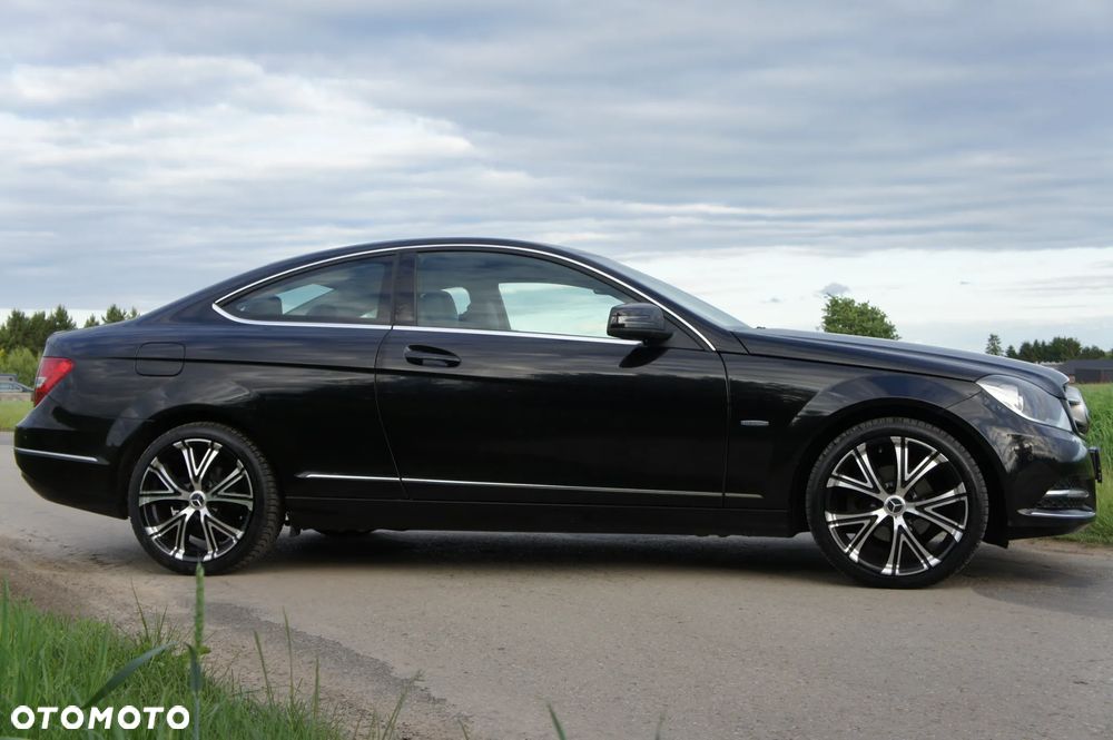 Mercedes-Benz Klasa C 180 BlueEFFICIENCY - 3