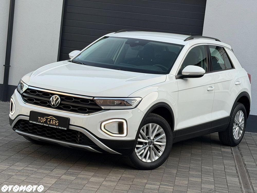 Volkswagen T-Roc - 16