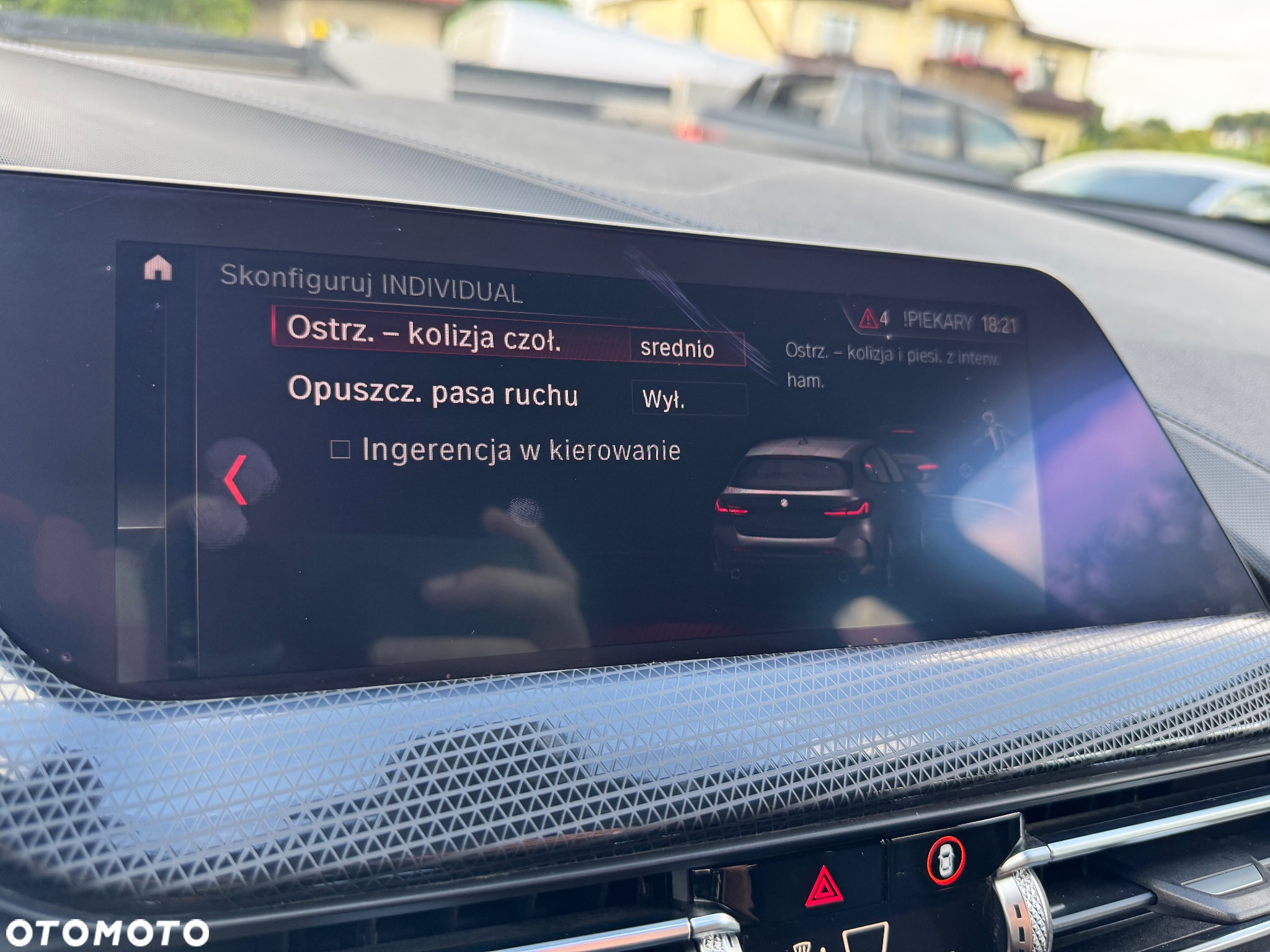 BMW Seria 1 118i M Sport - 36