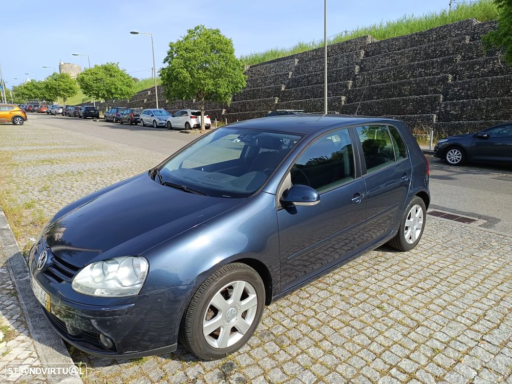 VW Golf 1.9 TDi Confortline DSG 7V - 16