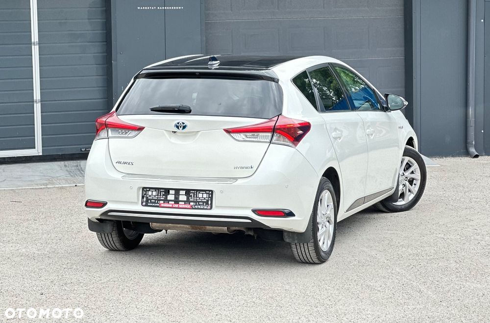 Toyota Auris - 5