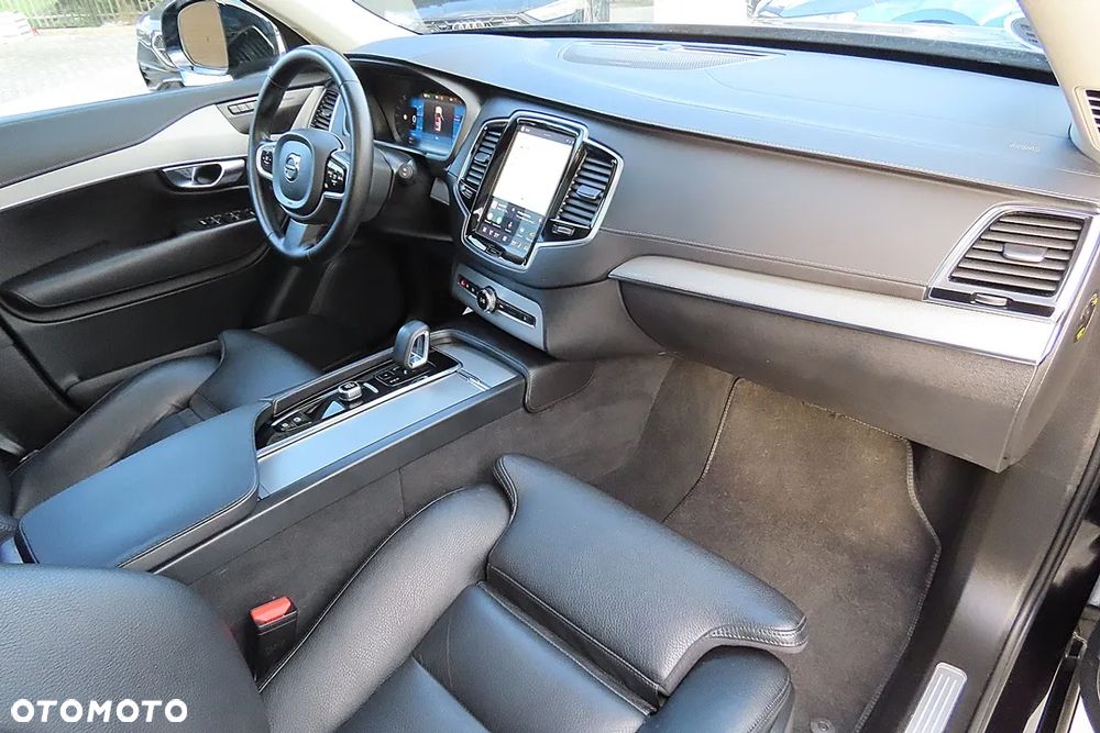 Volvo XC 90 B5 D AWD Ultimate Dark - 41