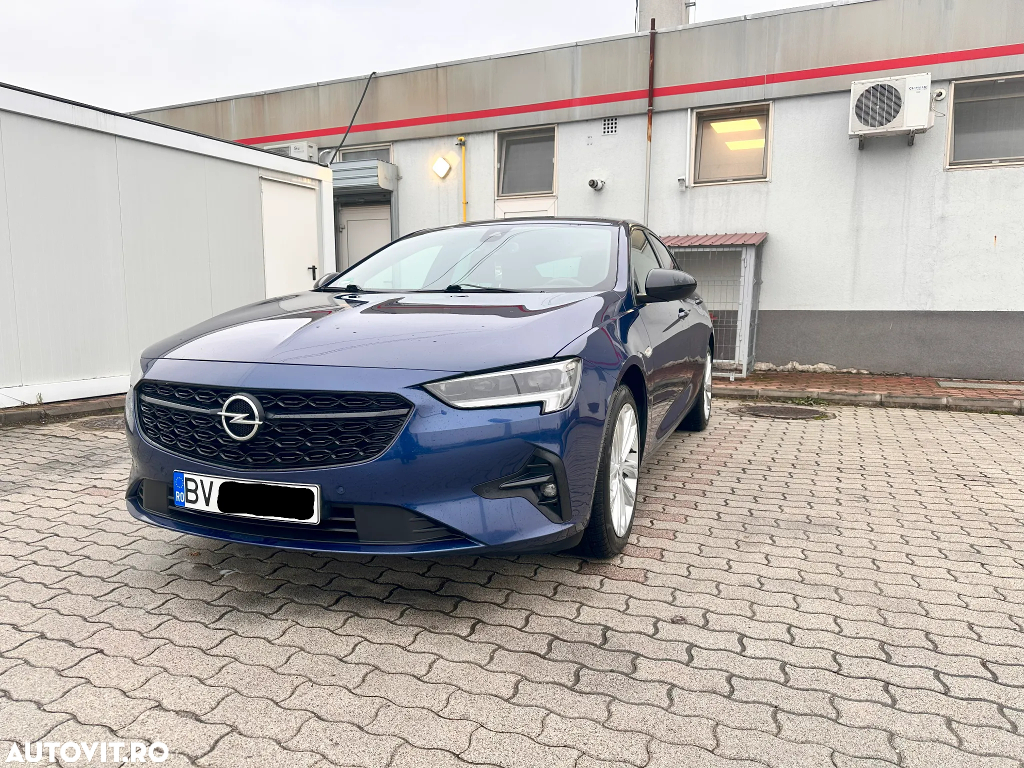 Opel Insignia Grand Sport 2.0 Diesel Automatik Ultimate - 2