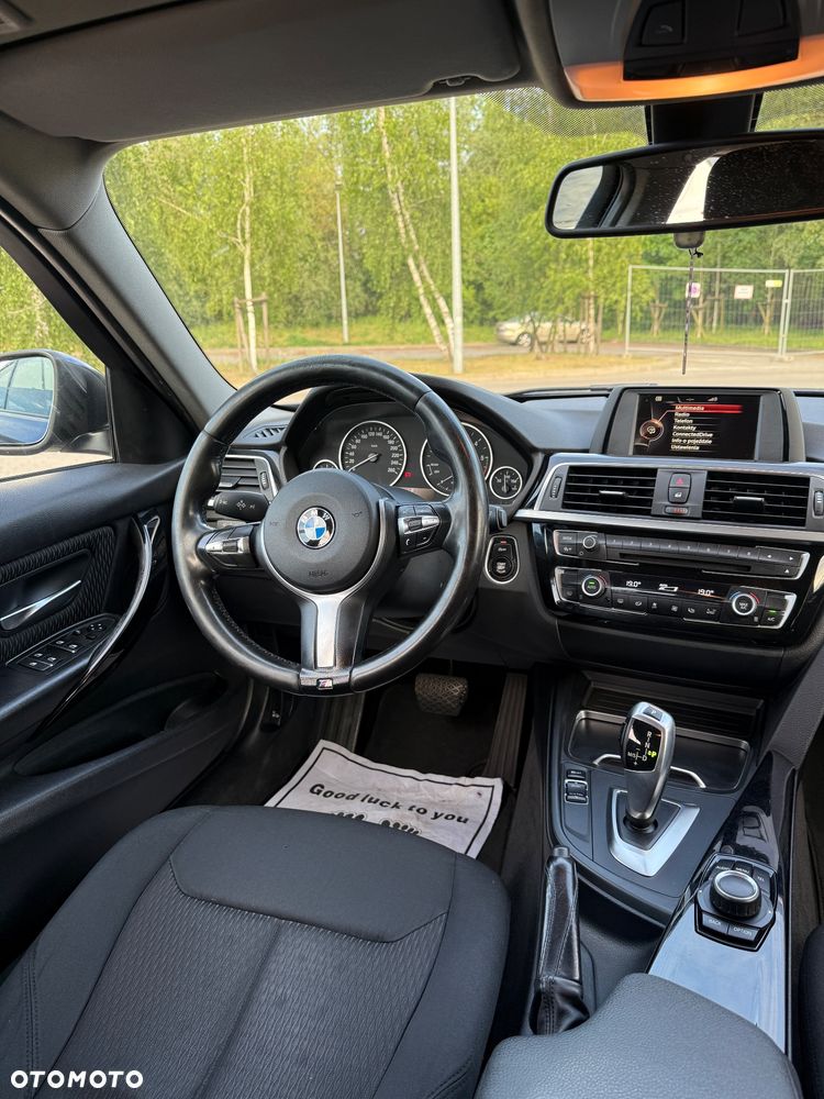 BMW Seria 3 316d Sport Line - 19