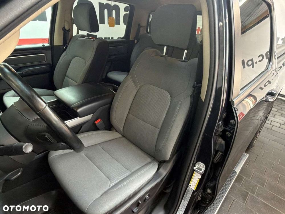 RAM 1500 - 22