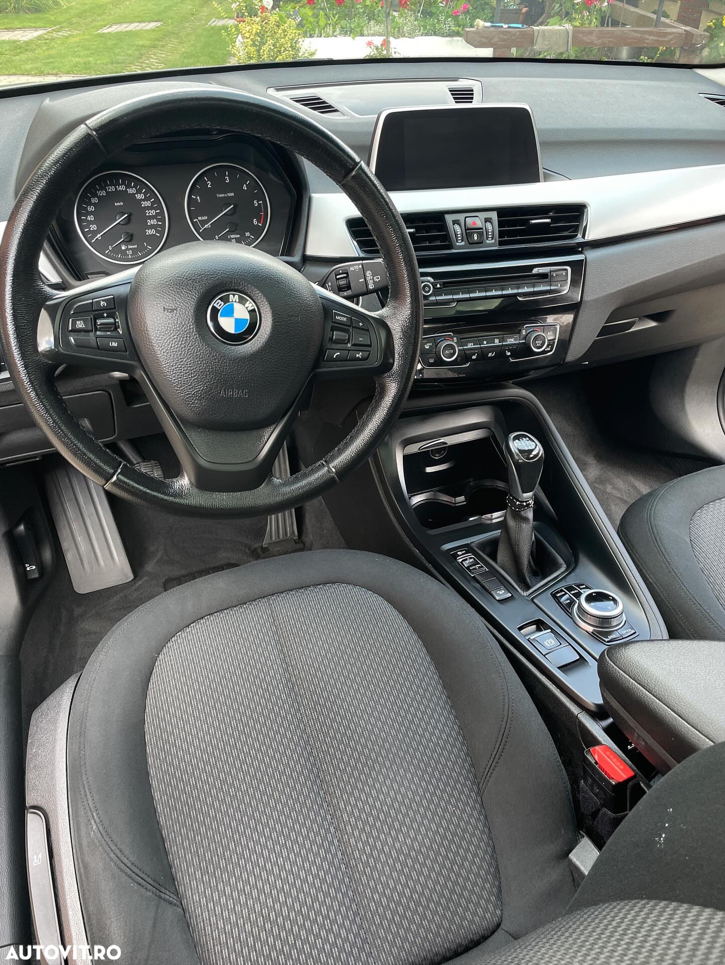 BMW X1 xDrive20d Advantage - 9
