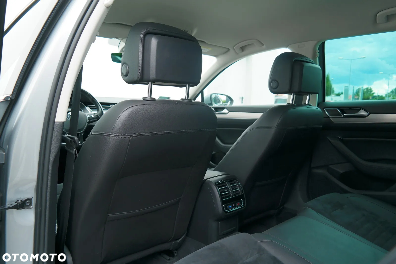 Volkswagen Passat 1.8 TSI BMT Highline DSG - 8