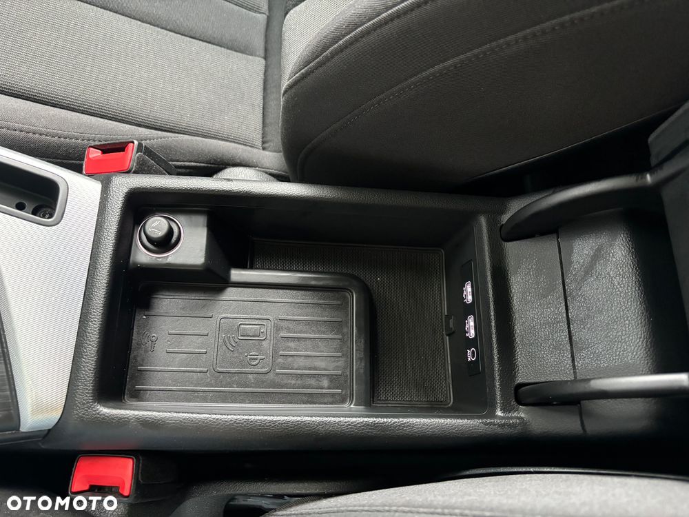 Audi A4 Avant 2.0 TDI S tronic sport - 22