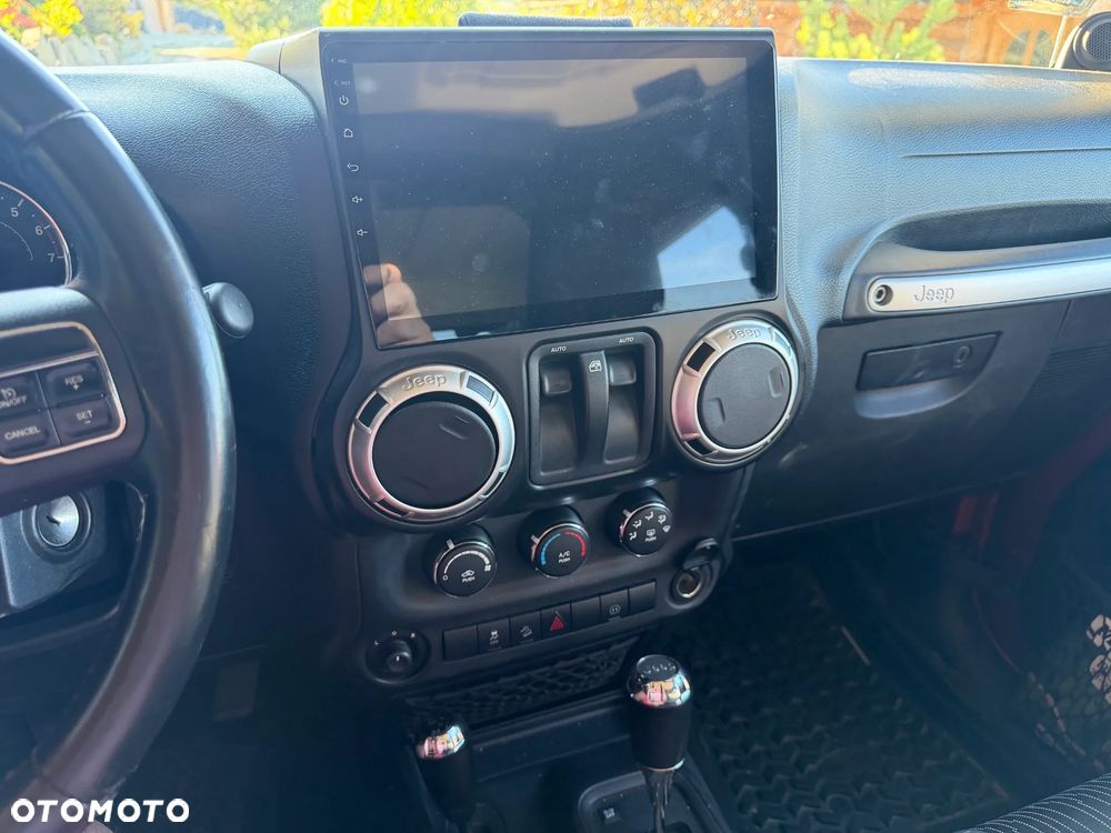 Jeep Wrangler 3.8 Rubicon - 6