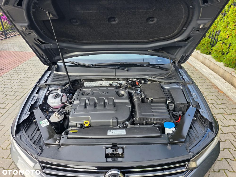Volkswagen Passat 2.0 TDI BMT Comfortline - 15