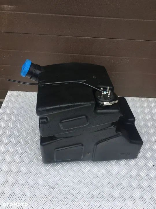 ZBIORNIK ADBLUE midlumpremium dxi - 2