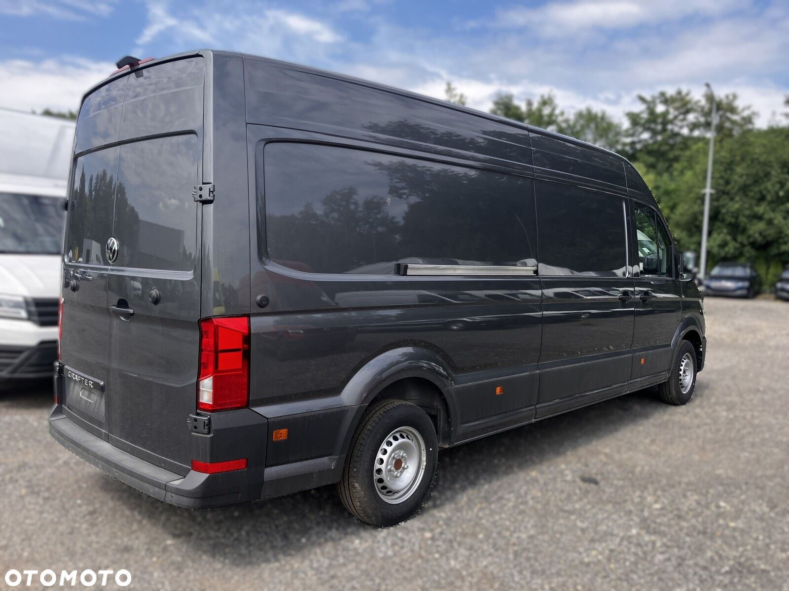 Volkswagen Crafter 35 2.0 TDI 140KM L4H3 - 8