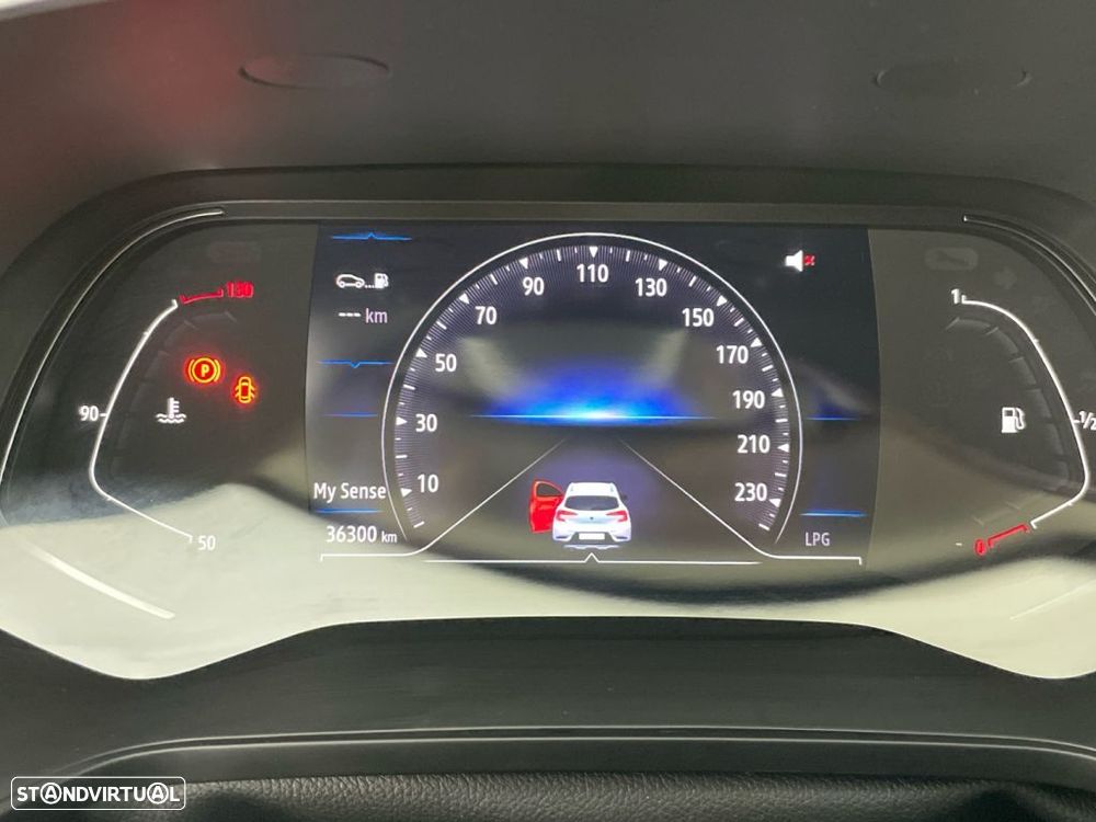 Renault Captur 1.0 TCe Techno Bi-Fuel - 9