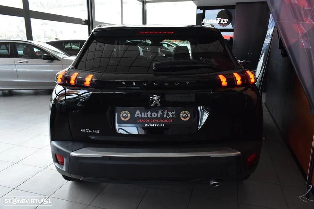 Peugeot 2008 1.5 BlueHDi Allure EAT8 - 5