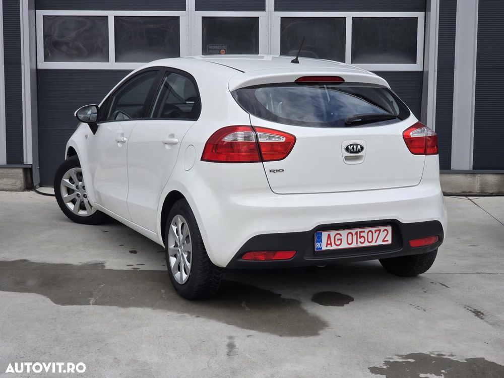 Kia Rio 1.2 GSL COMFORT - 6