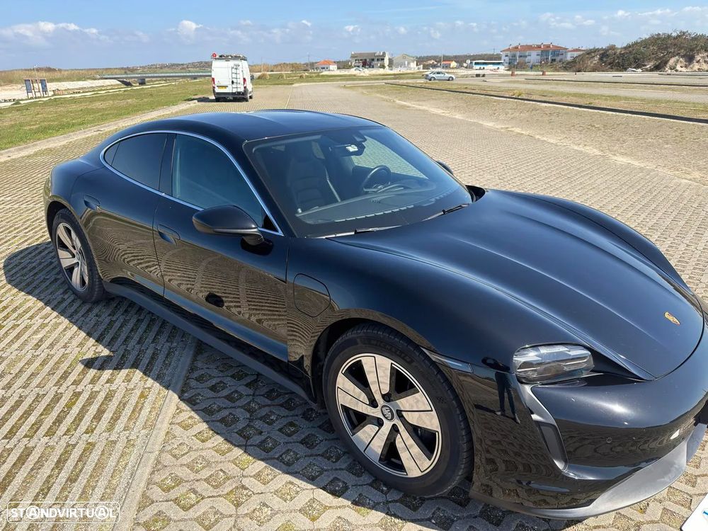 Porsche Taycan 4 - 4