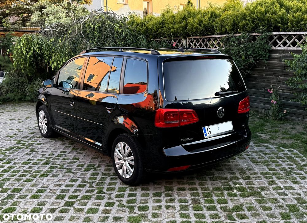 Volkswagen Touran 1.6 TDI DPF Highline - 14