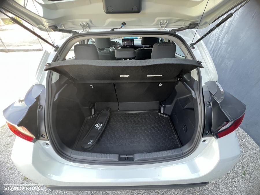 Toyota Yaris 1.5 HDF Comfort Plus - 42
