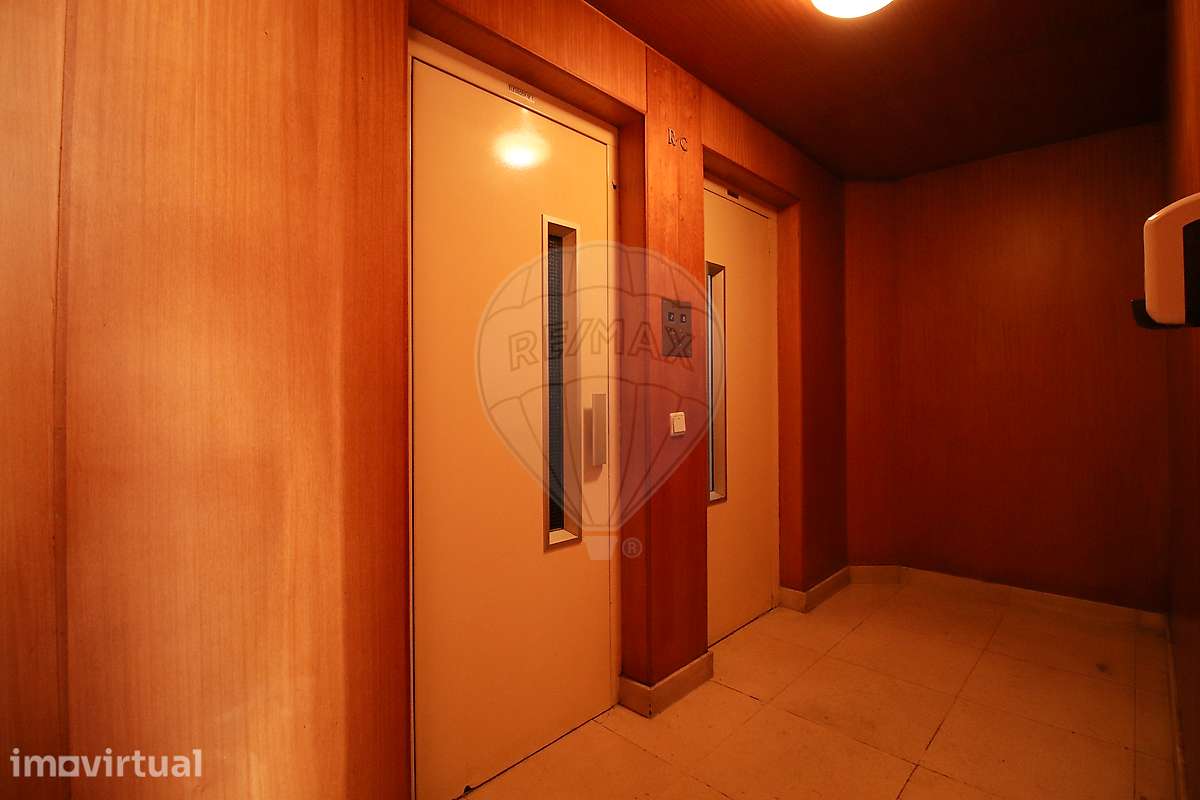 Apartamento T4 para venda - Grande imagem: 2/44