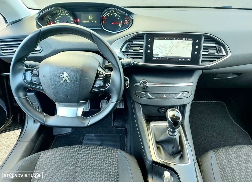 Peugeot 308 1.2 PureTech Style - 14