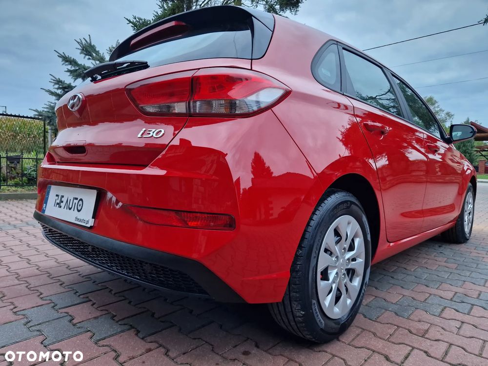 Hyundai i30 1.5 DPI Classic + - 9