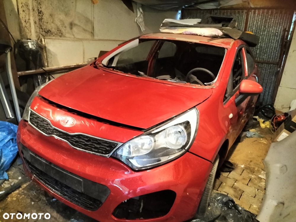 Kia Rio zderzak i reszta części - 2
