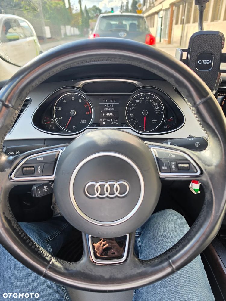Audi A4 Limousine - 14
