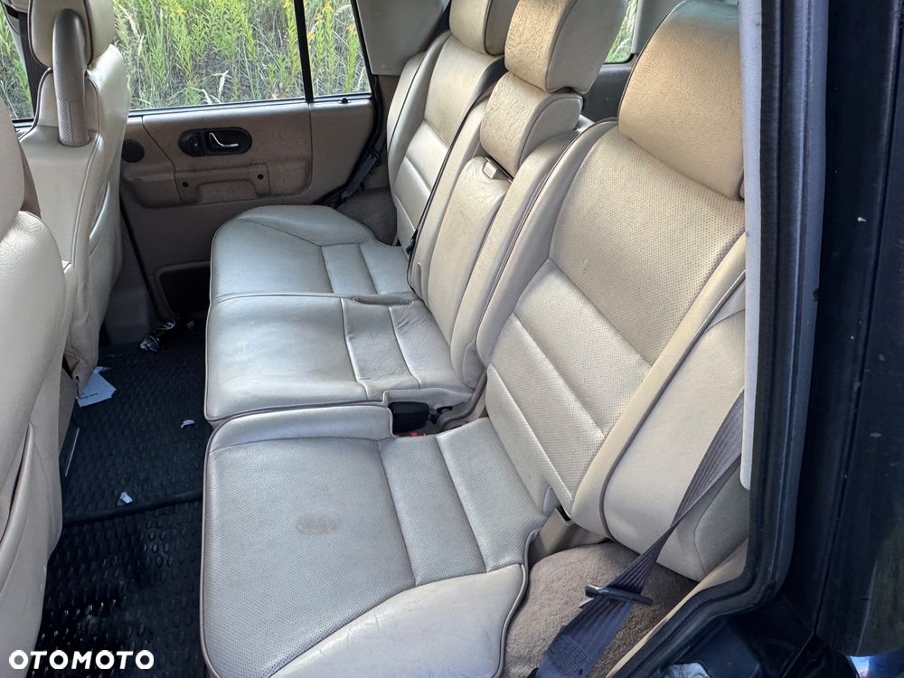 Land Rover Discovery - 11