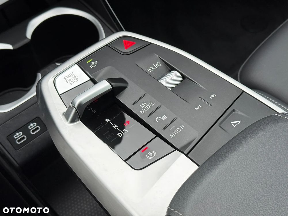 BMW X1 xDrive23d M Sportpaket - 22