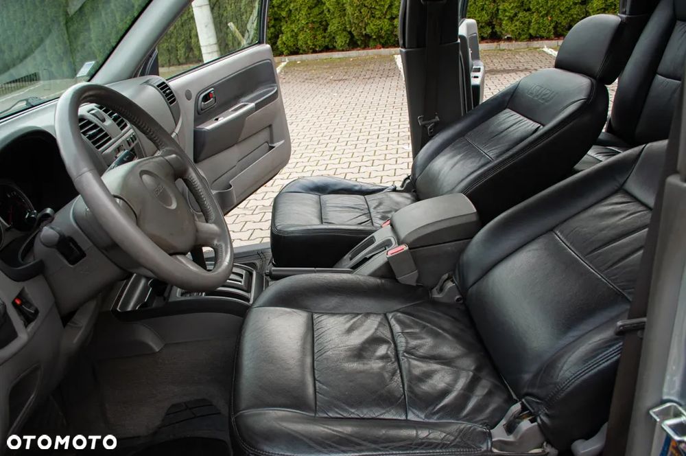 Isuzu D-Max 4x4 Double Cab Autm Custom - 24