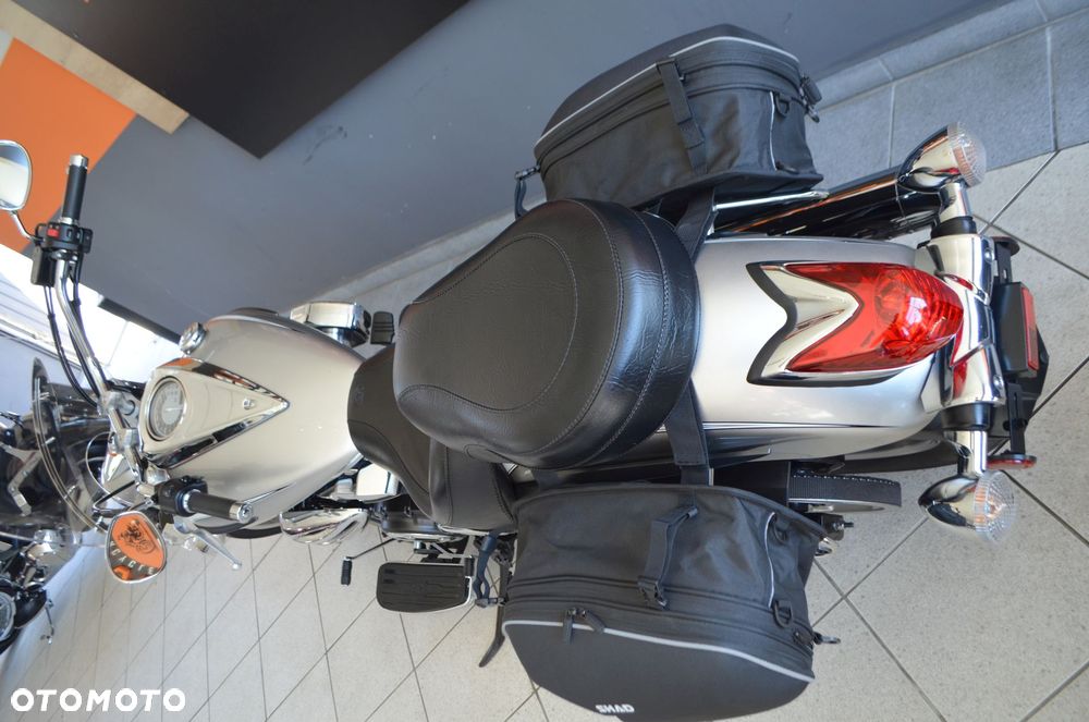 Yamaha XVS - 24