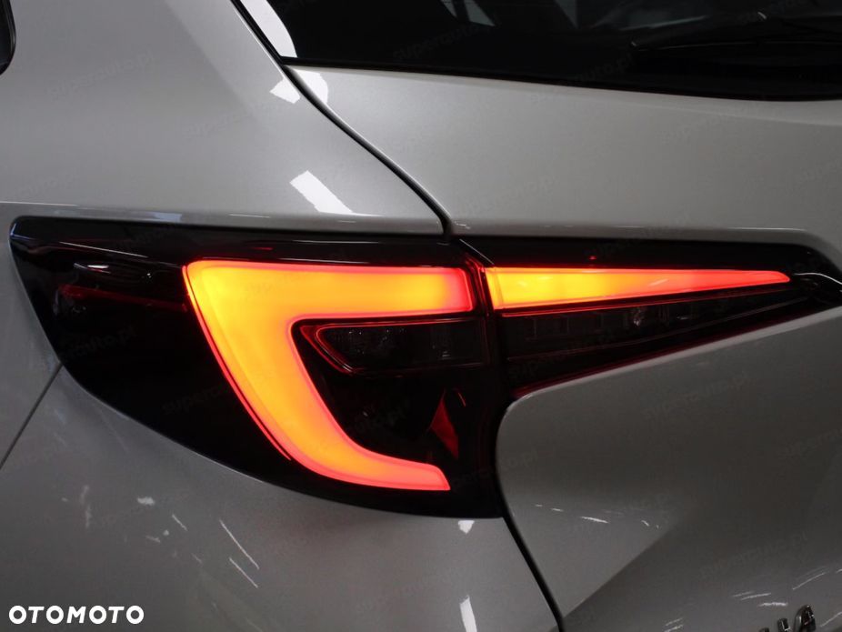 Toyota Corolla - 8