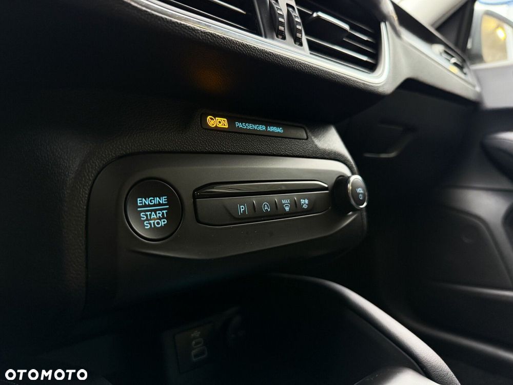 Ford Focus 1.0 EcoBoost mHEV Titanium X - 23