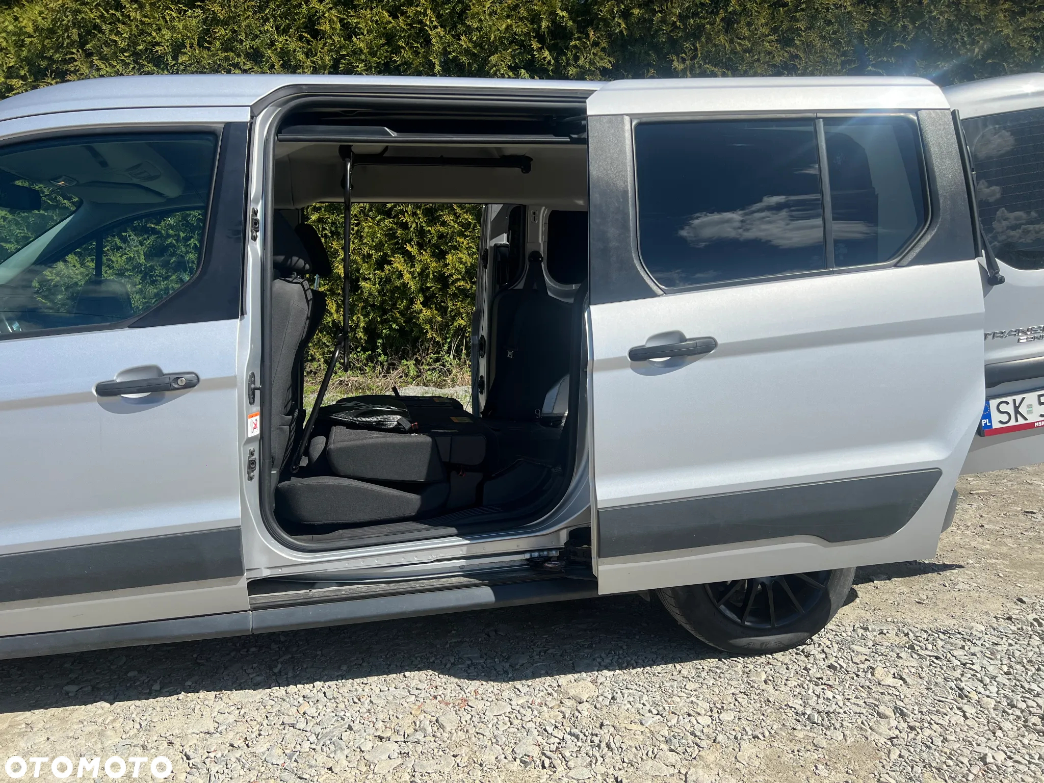 Ford Transit Connect - 11