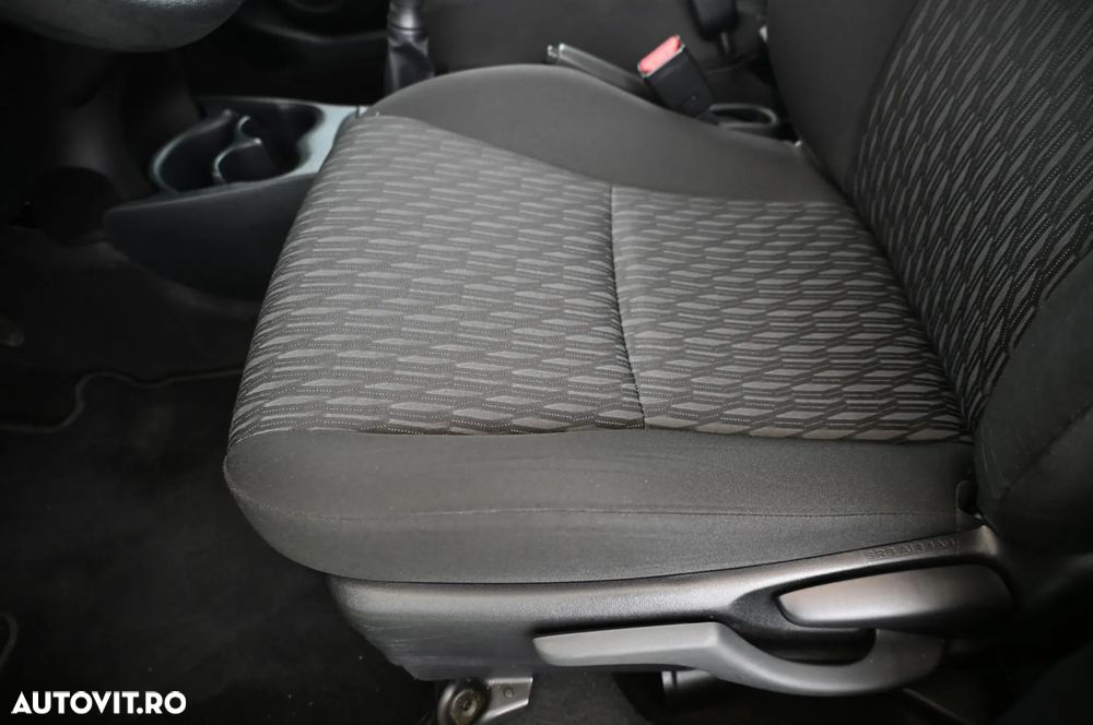 Toyota Yaris 1.0 VVT-i Cool - 23