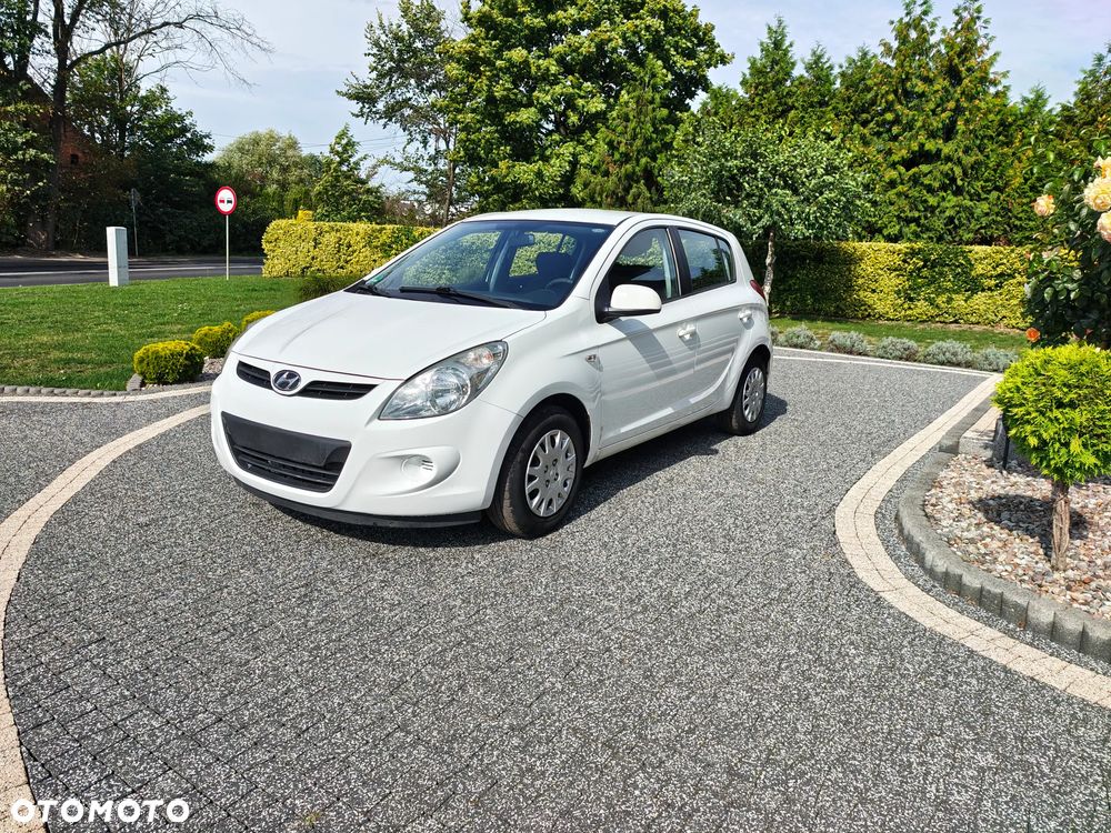 Hyundai i20 1.2 Comfort EU5 - 8