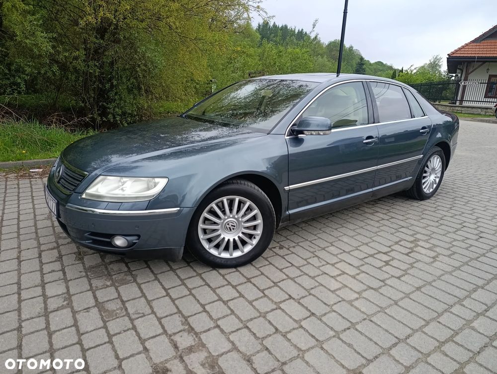 Volkswagen Phaeton - 2