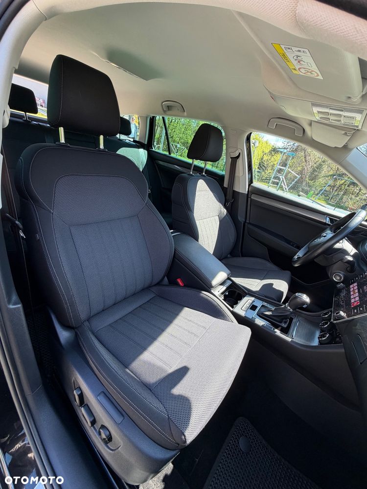 Skoda Superb 2.0 TSI Style DSG - 11