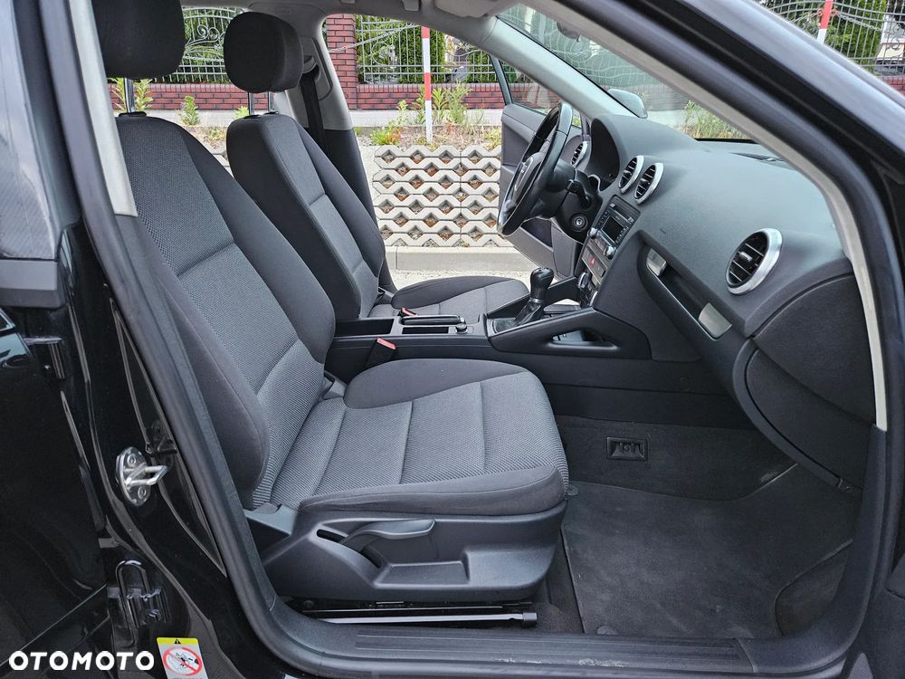 Audi A3 Sportback - 19