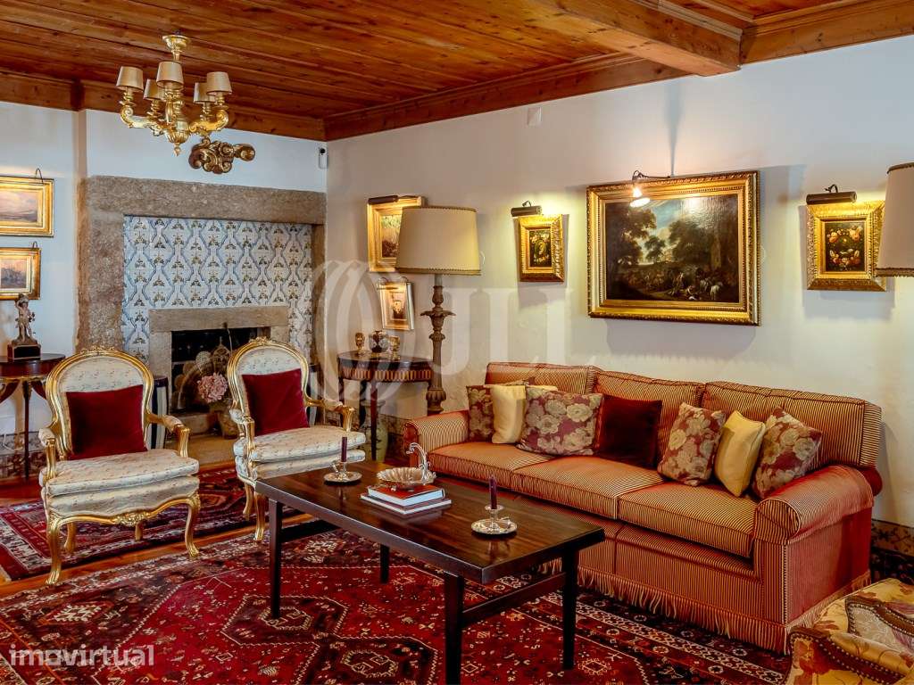 Moradia T2+2 com jardim em Carnide, Lisboa - Grande imagem: 3/36