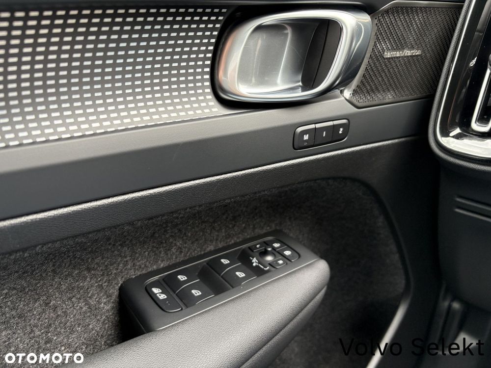Volvo XC 40 - 19