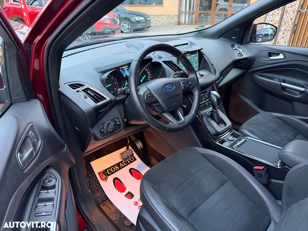 Ford Kuga 2.0 TDCi 4x4 Aut. ST-Line - 10