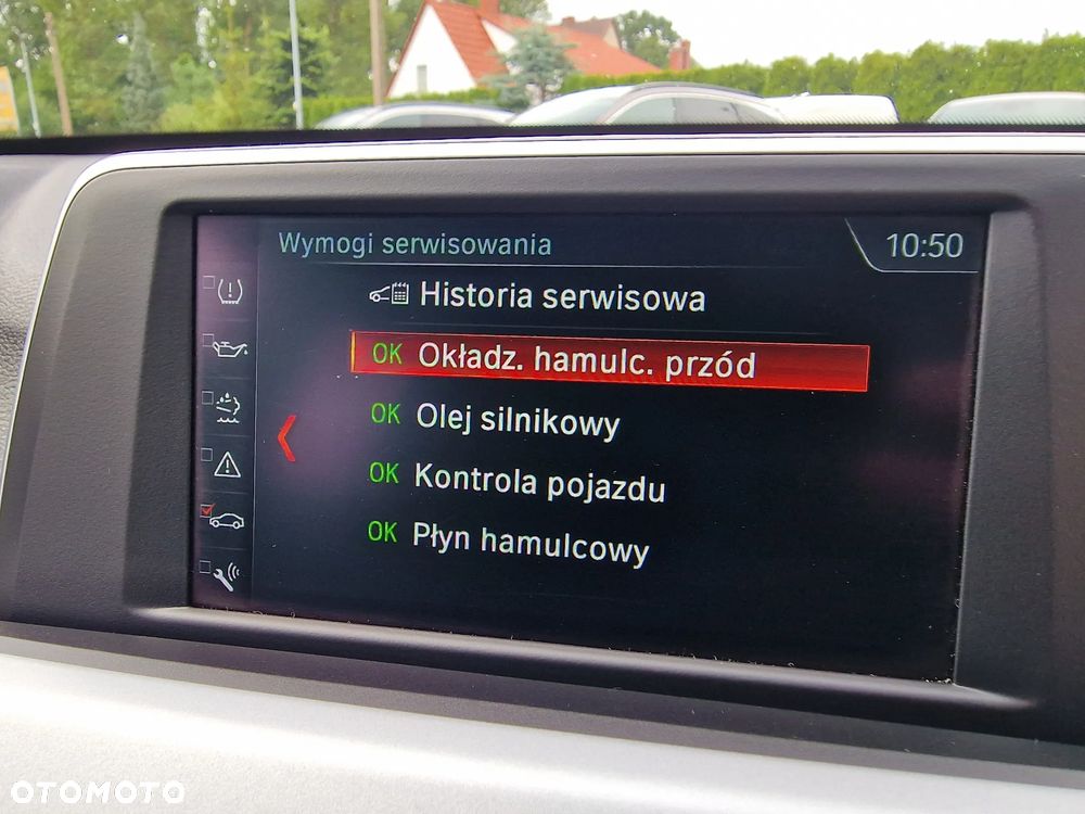 BMW X1 sDrive20d - 28