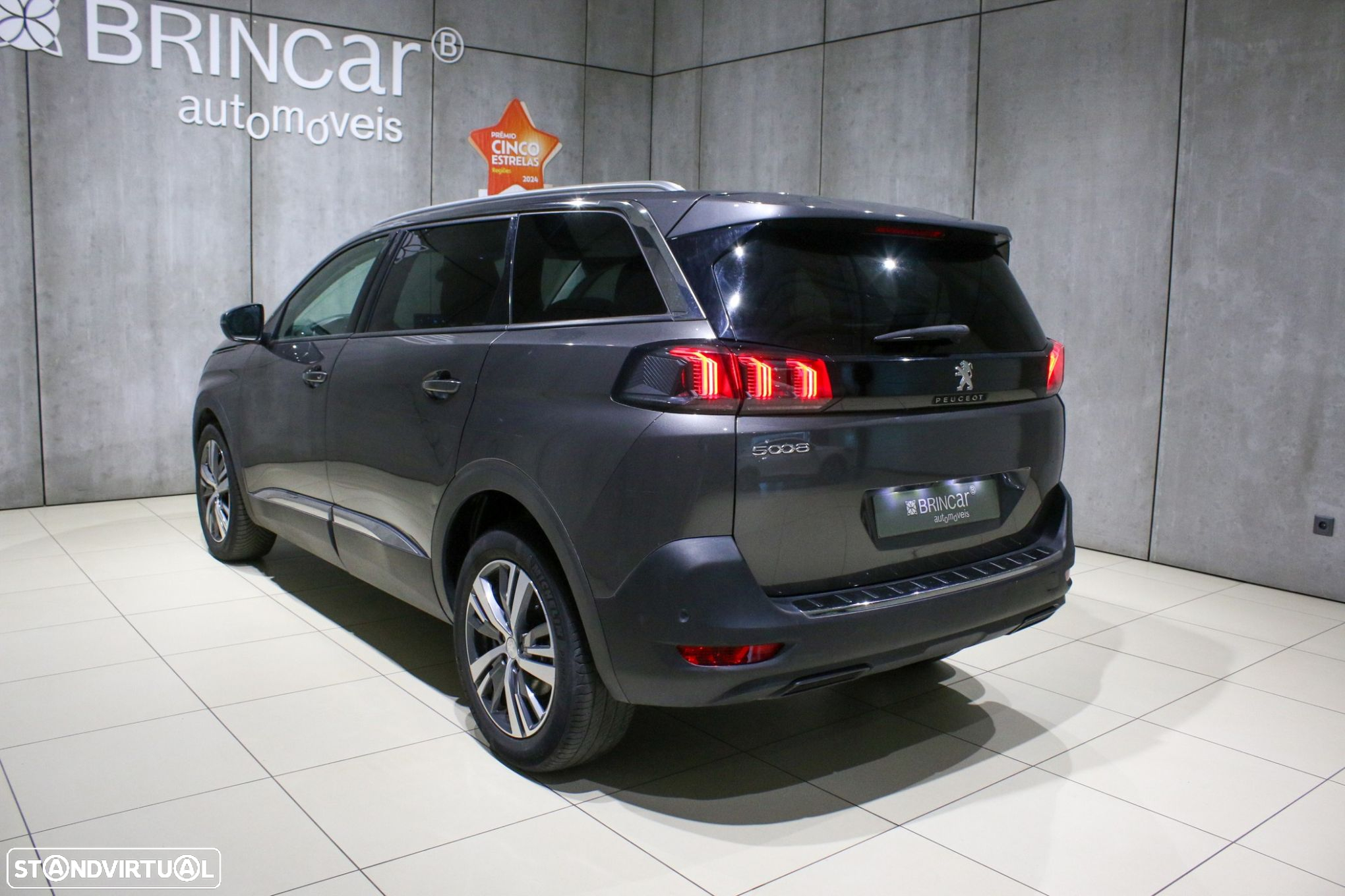 Peugeot 5008 1.2 PureTech Allure EAT8 - 11