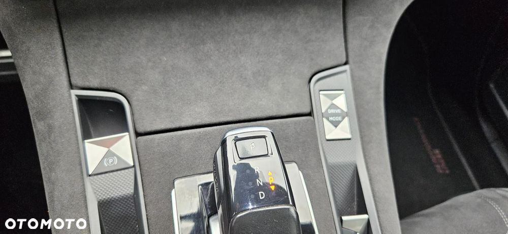 DS Automobiles DS 7 Crossback - 35